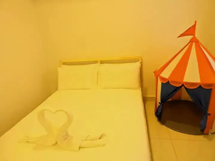 Apartment Maritime Suites George Town