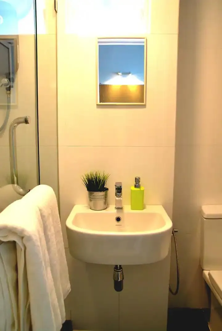 Maritime Suites George Town Apartment