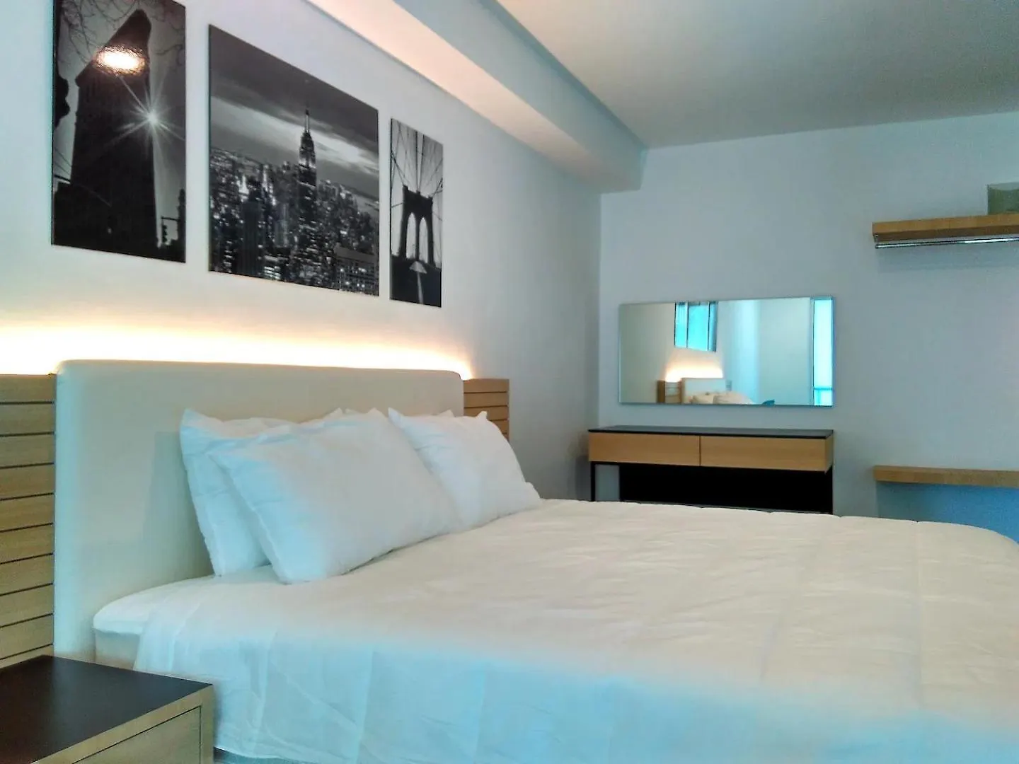 Maritime Suites location