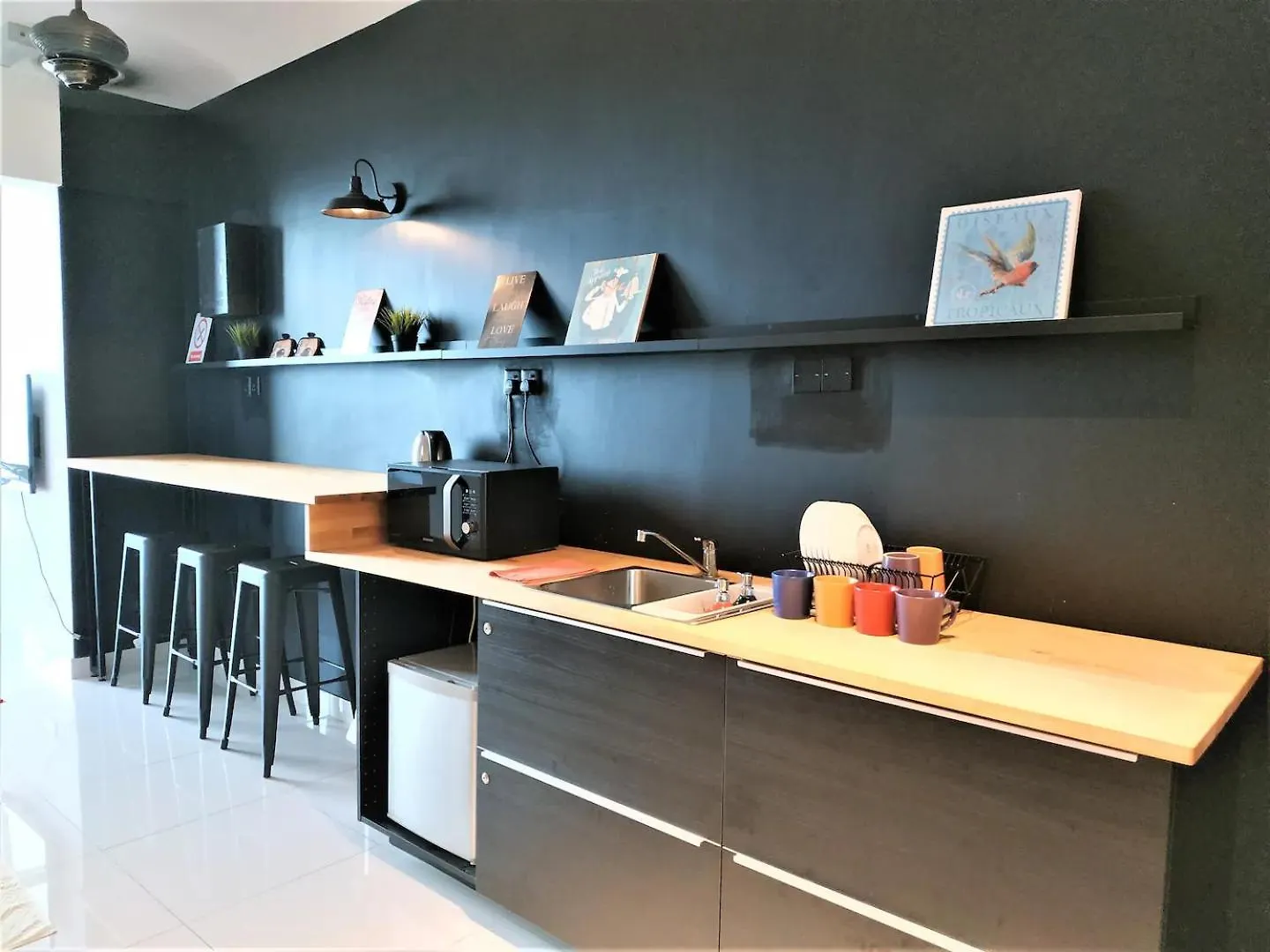 Apartment Maritime Suites George Town