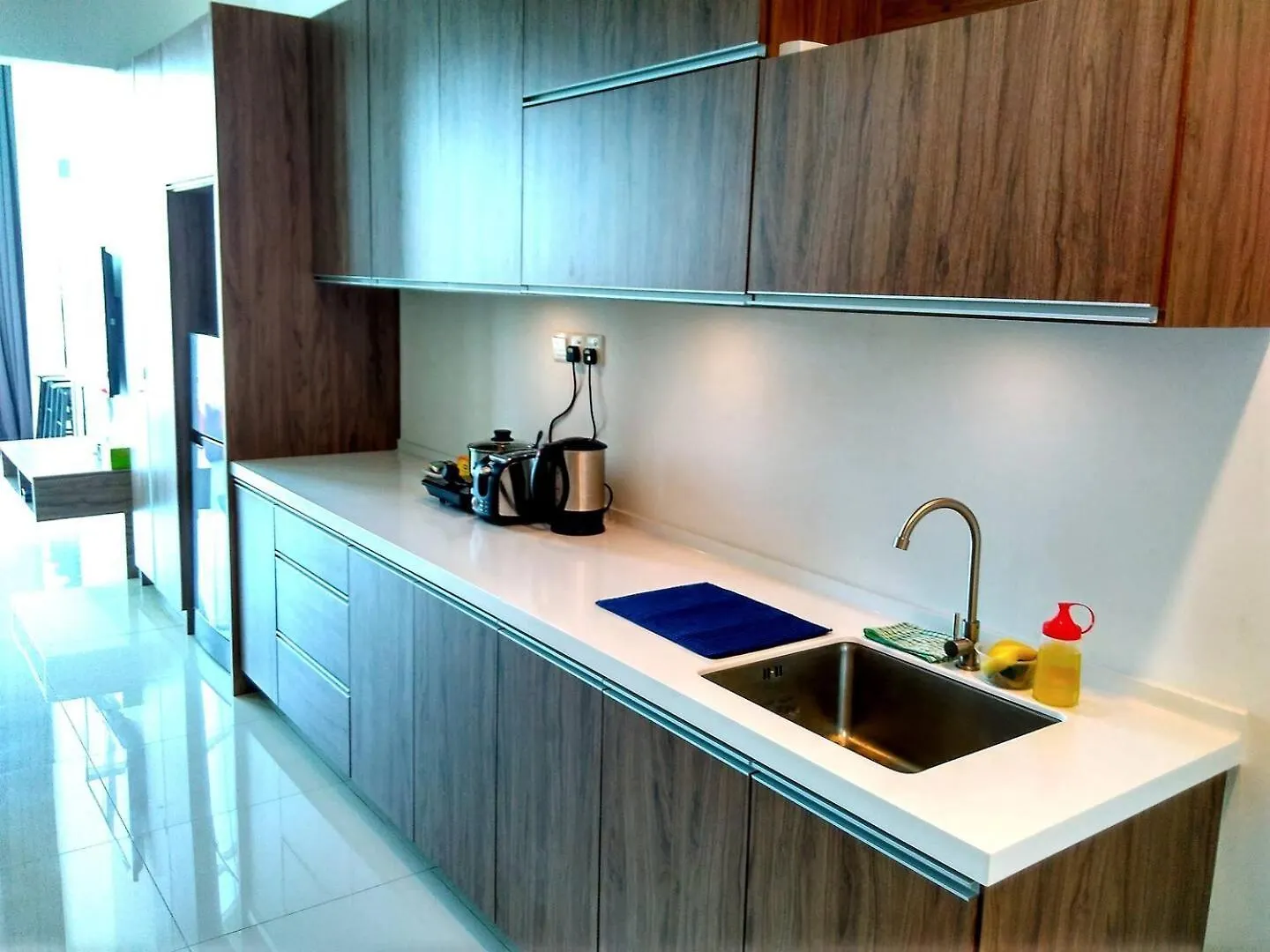 Apartment Maritime Suites George Town
